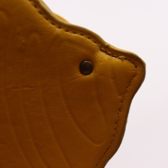 Cold Water Creek Yellow Novelty Fish Shaped Coin Purse & Key Chain - Picture 4 of 10